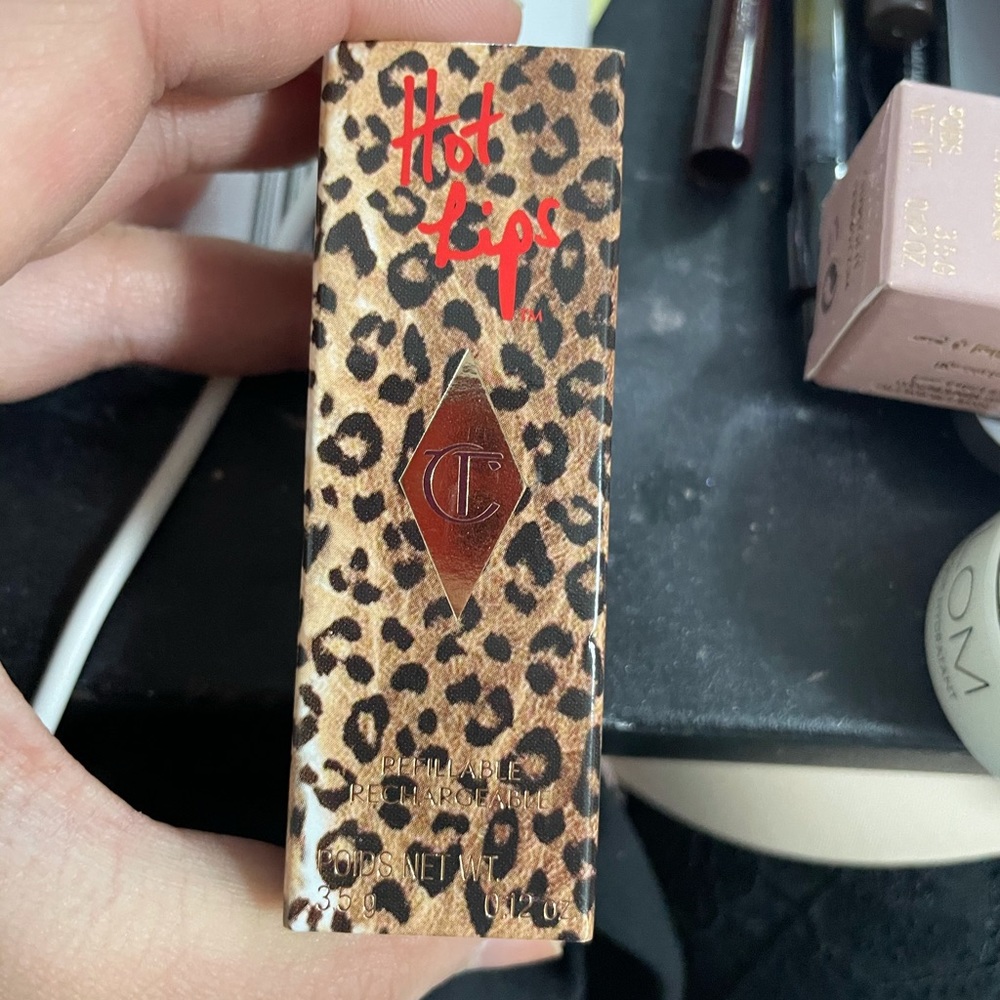 Brand new Charlotte tillbury Glowing Jen lipstick